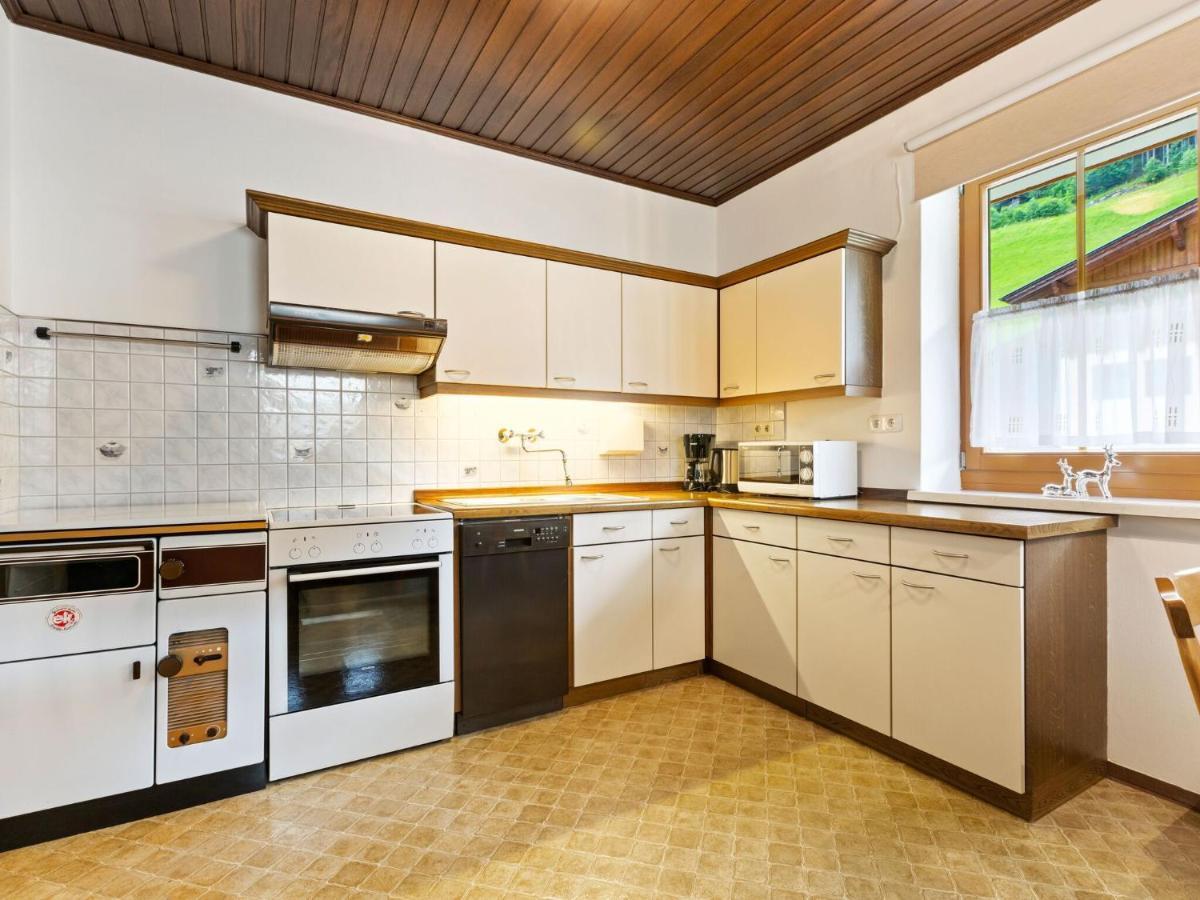 Spacious Apartment In Grossarl With Garden Eksteriør billede