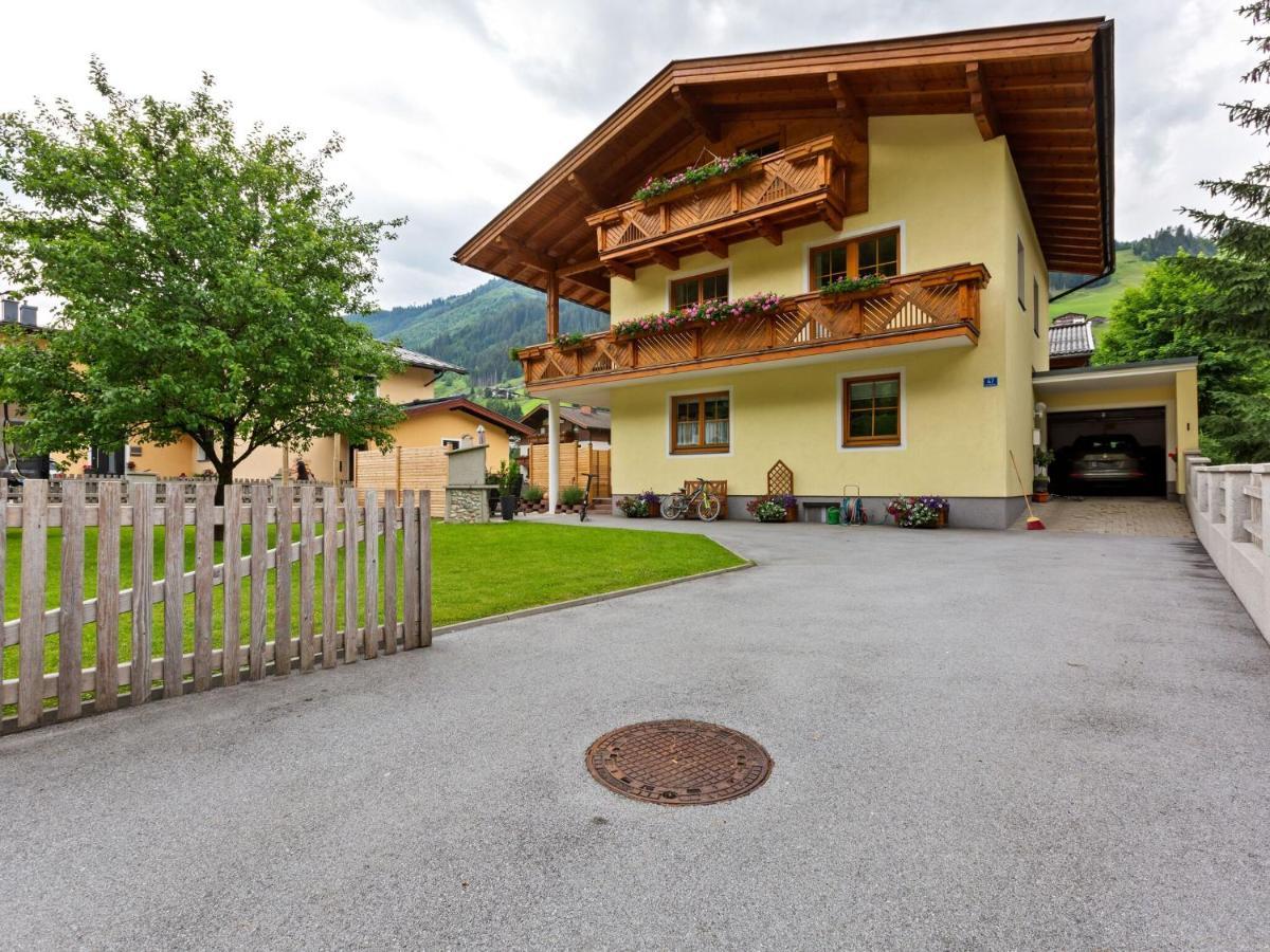Spacious Apartment In Grossarl With Garden Eksteriør billede
